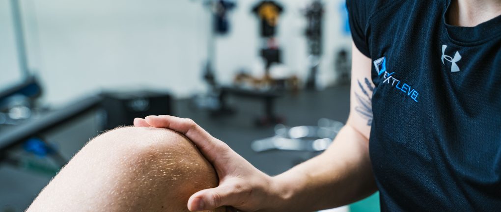 Next Level Physical Therapy for knee pain being performed in Southampton, PA